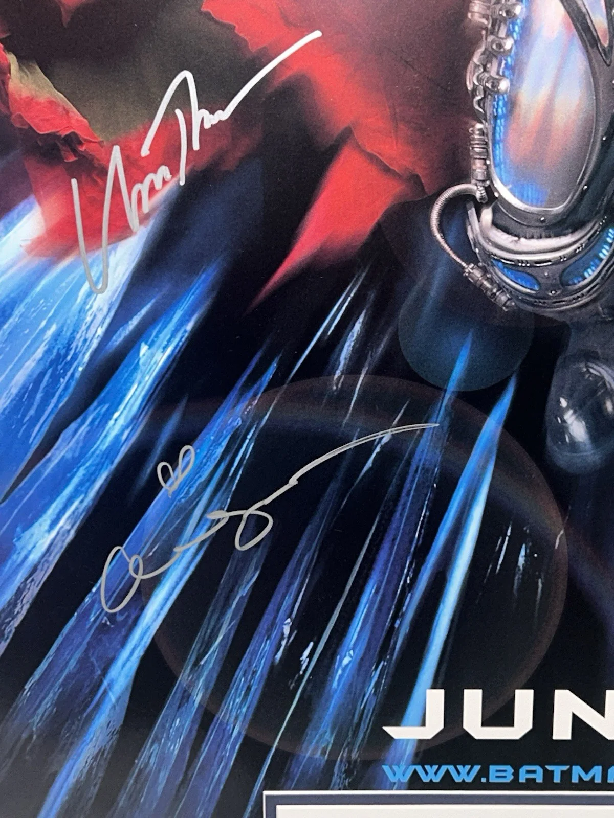 Arnold Schwarzenegger — Batman and Robin Original 27X40 Poster Signed By Arnold Schwarzenegger +2, image 4