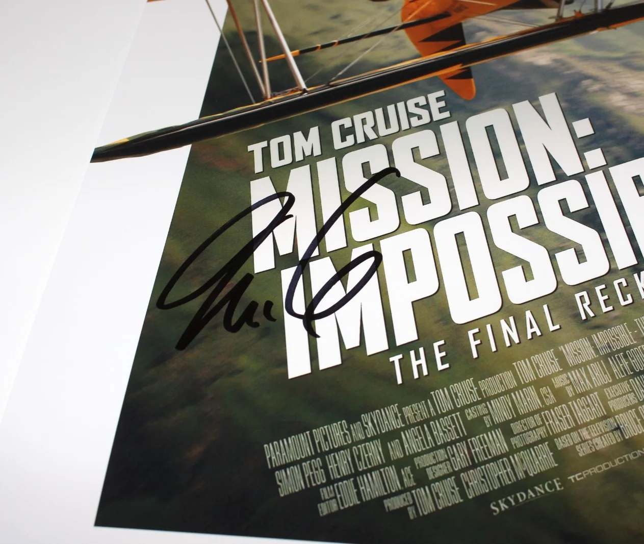 CHRISTOPHER MCQUARRIE SIGNED MISSION IMPOSSIBLE FINAL 12x18 POSTER BECKETT COA, image 3