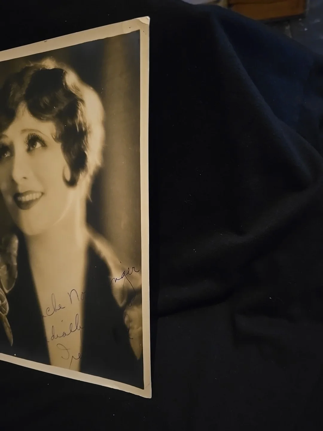 Historic Silent Film Star, Irene Rich, Hand Autographed Black & White Photo, изображение 2