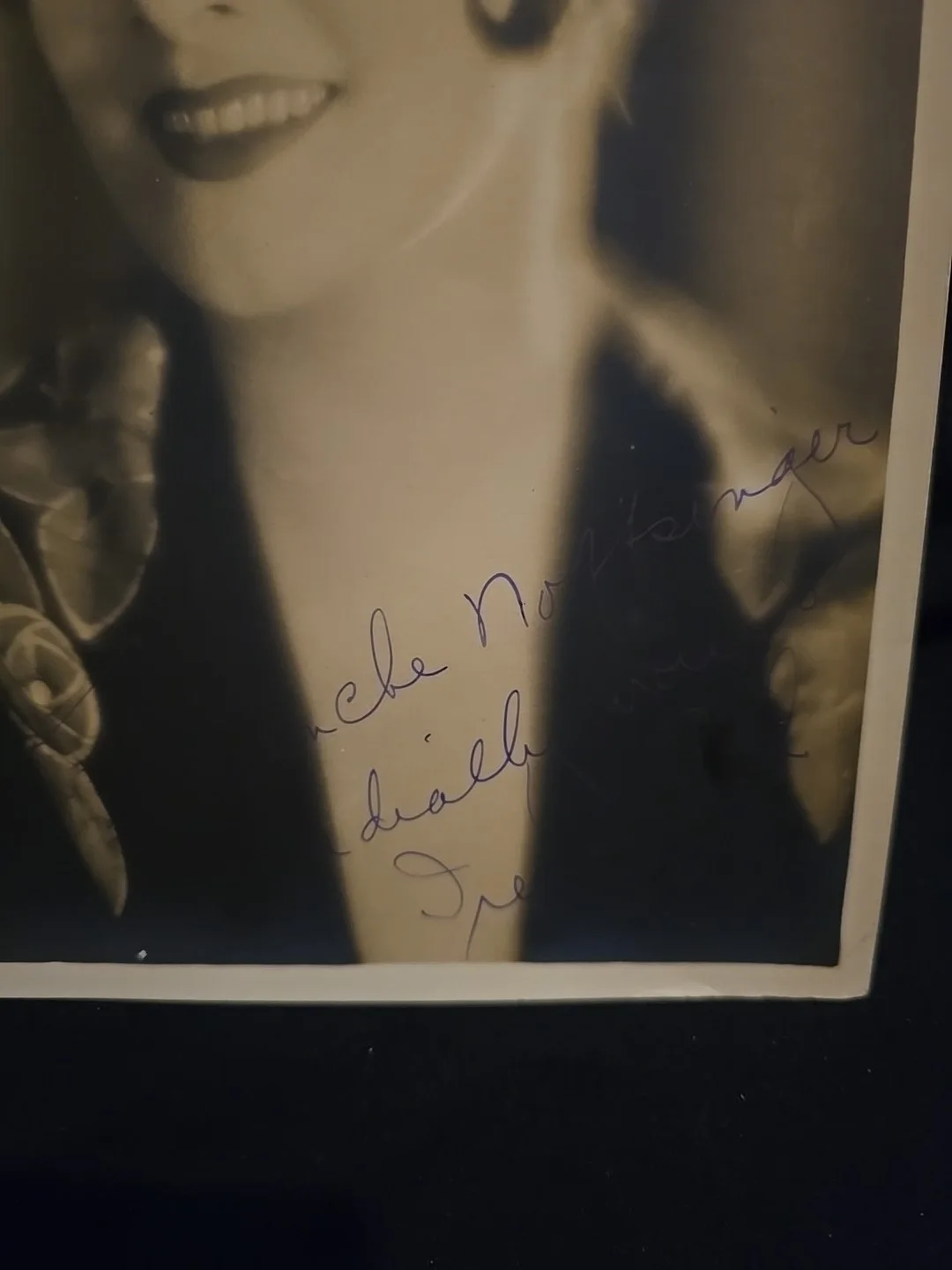 Historic Silent Film Star, Irene Rich, Hand Autographed Black & White Photo, изображение 3