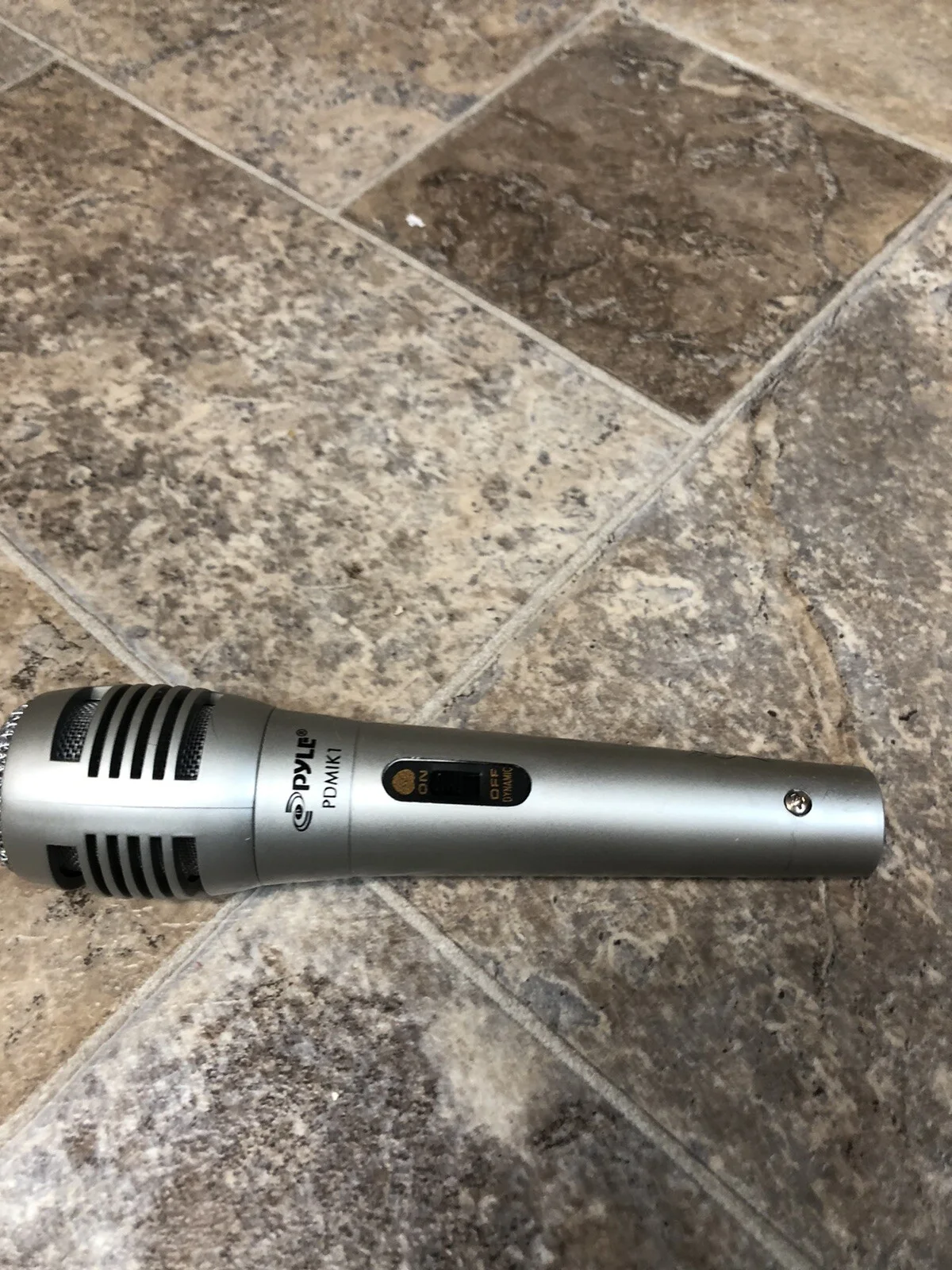 BRIAN WILSON THE BEACH BOYS SIGNED AUTOGRAPHED MICROPHONE VERY RARE PLEASE READ, image 5