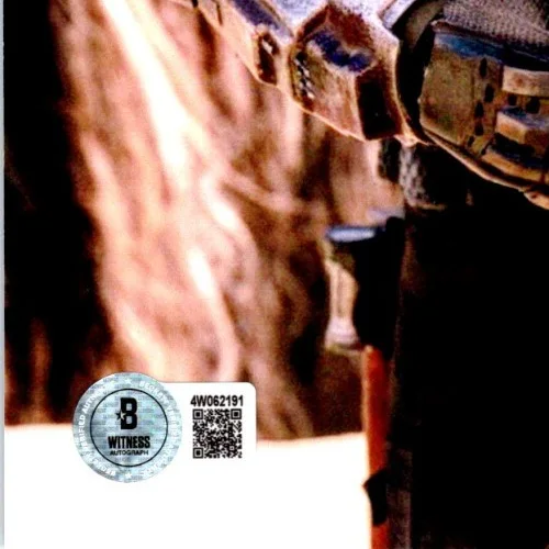 Timothy Olyphant — Timothy Olyphant Signed Autographed The Mandalorian 8x10 Photo with Beckett COA, image 3