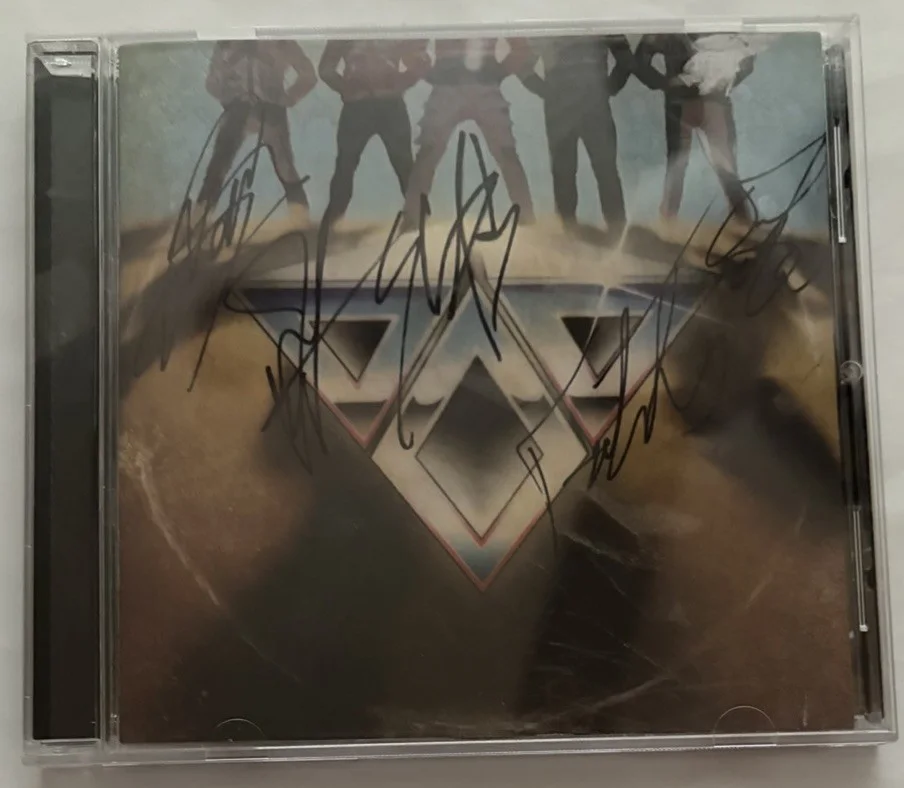 Family Force 5 Dance Or Die CD 2008 Signed Autographed CD Tooth & Nail Very Good, image 3