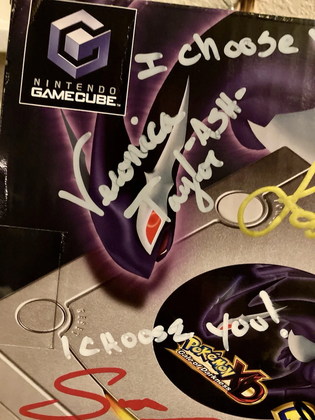 Rachael lillis / jason paige/ amd more — Rare Signed 5x Pokémon XD Gale Of Darkness BOX Rachael Lillis +more Great Shape!, изображение 5