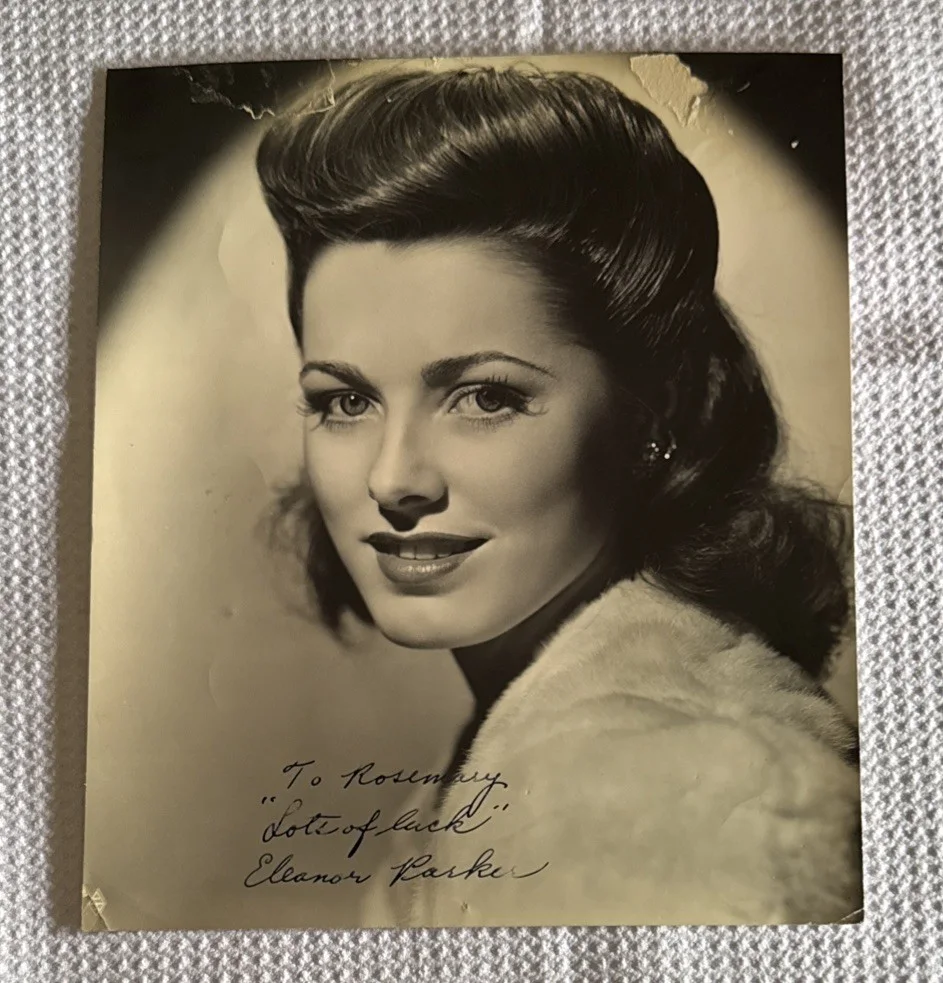 Eleanor Parker Vintage 1940’s SIGNED PHOTO Autograph 7x9 Damaged, image 2
