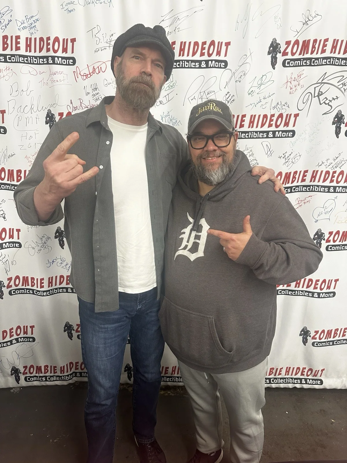 Lew Temple — Tyler Mane & Lew Temple Dual Signed 8x10 Auto Rob Zombies Halloween Store COA, image 3