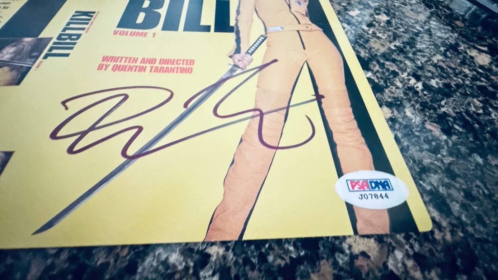 Quentin Tarantino — Quentin Tarantino Signed Auto Kill Bill DVD cover PSA Pulp Fiction Death Proof, image 2