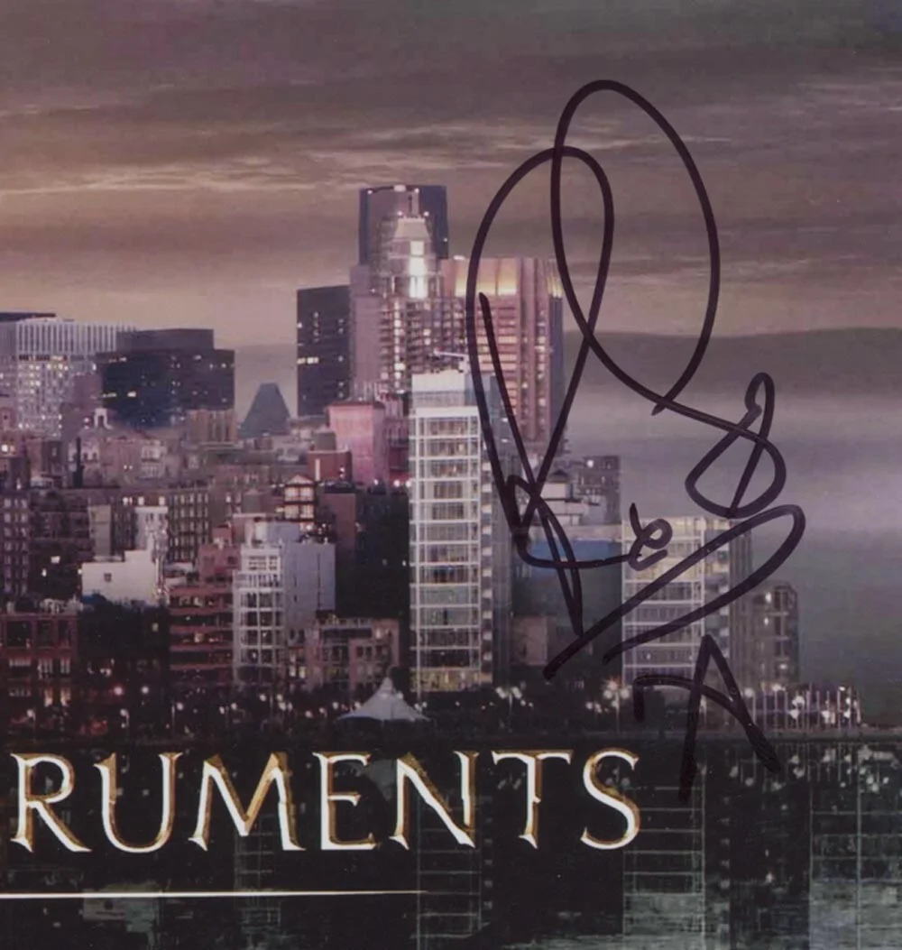 ROBERT SHEEHAN, KEVIN ZEGERS, HARALD ZWART — Robert Sheehan& Kevin Zegers signed "MORTAL INSTRUMENTS" 8x10 Photo PROOF b ACOA, изображение 5