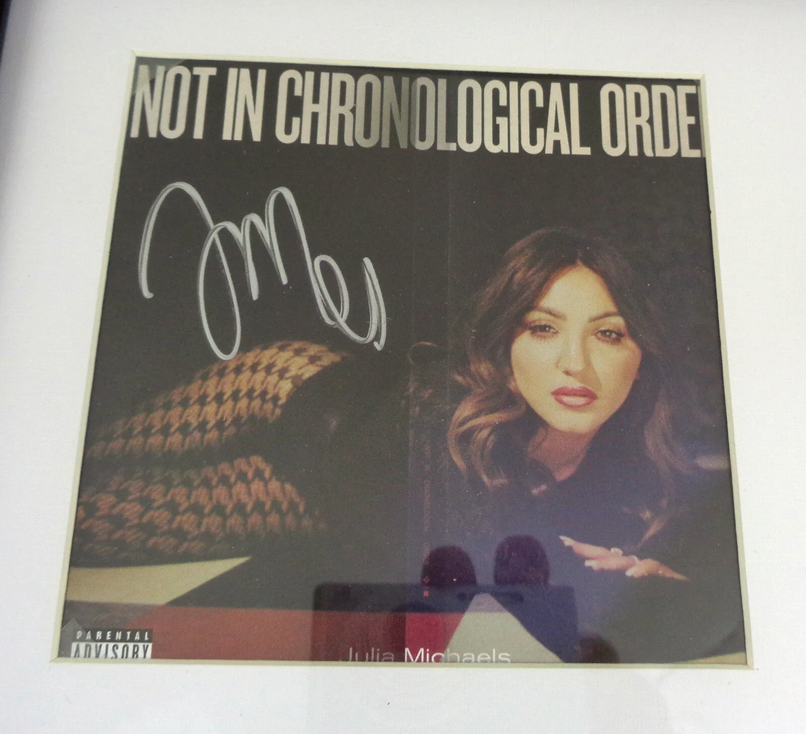 Julia Michaels — Julia Michaels Signed Autograph Not In Chronological Order CD Framed PSA/DNA COA, image 2