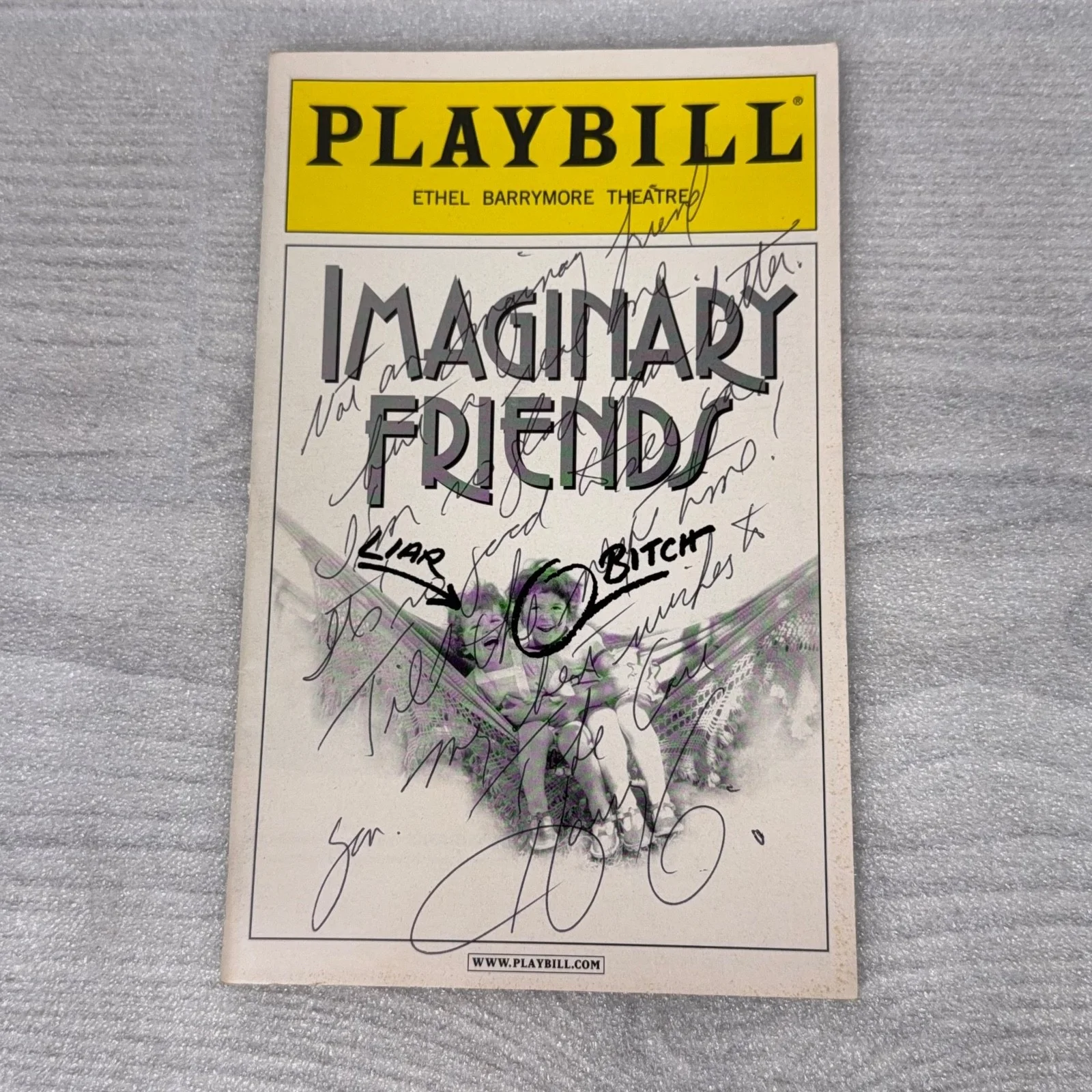 Harry Groener — Harry Groener Hand Signed Playbill "Imaginary Friends" Autograph NO COA