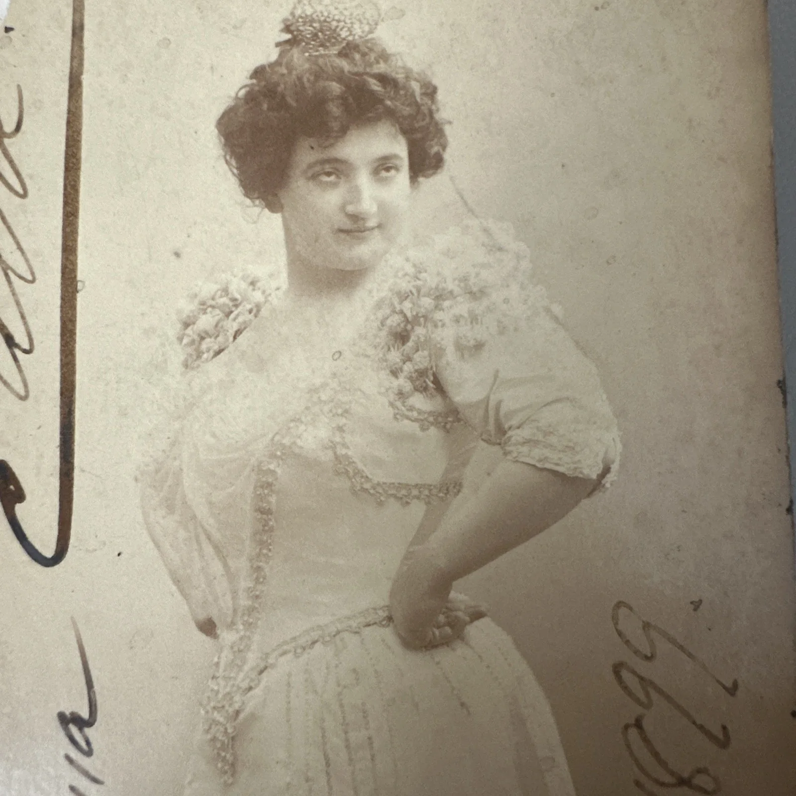 EMMA CALVE Opera Soprano Singer AUTOGRAPH Signed Cabinet Card 1899 - RARE!, image 2