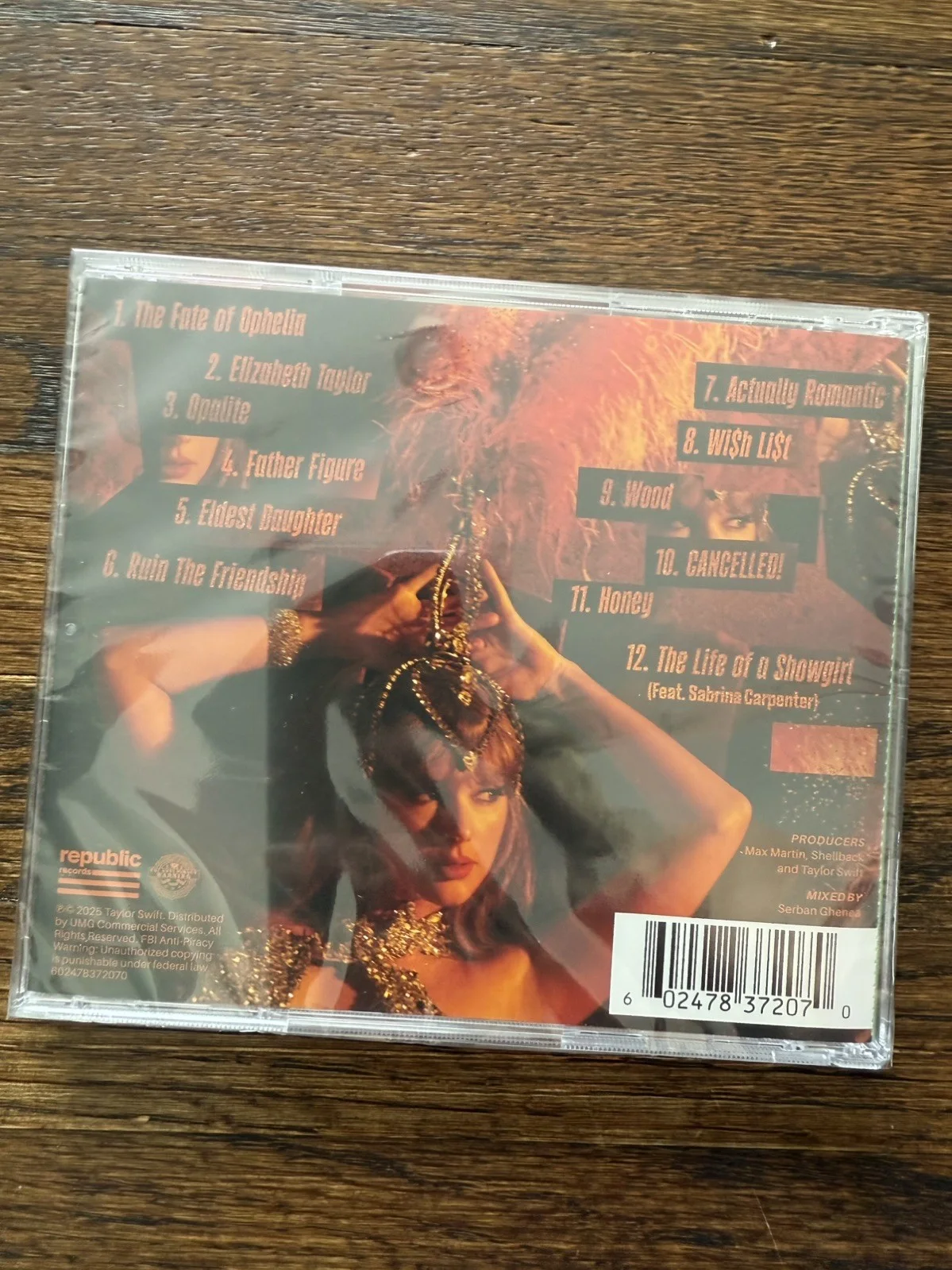 Taylor Swift - The Life of a Showgirl CD + Hand Signed Photo SEALED, изображение 2