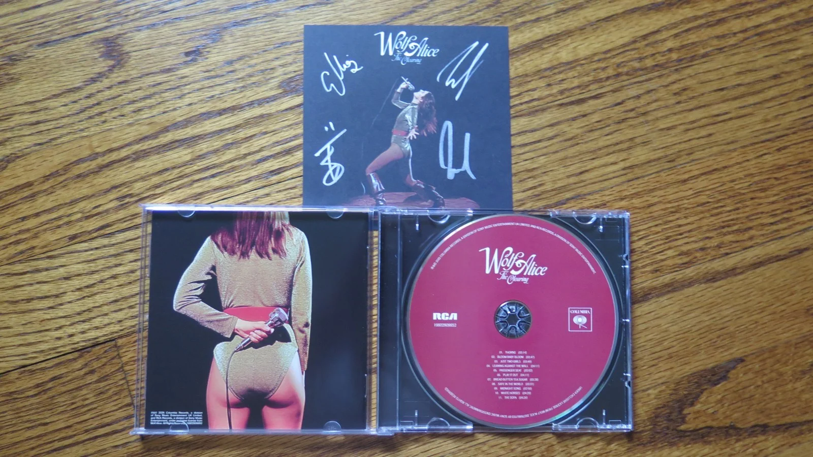 SIGNED by Wolf Alice (full band) | The Clearing CD | MINT, image 2