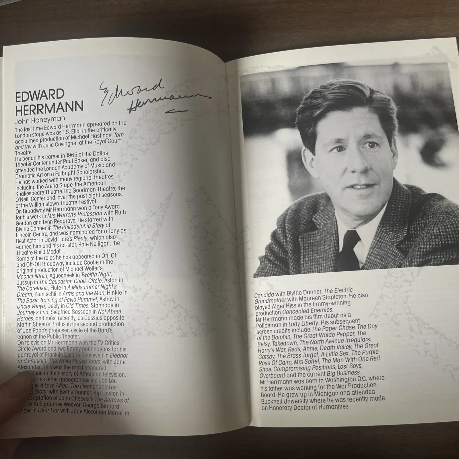 Signed Alec Guinness Edward Herrmann Theatre A Walk In The Woods Autograph Sign, изображение 5
