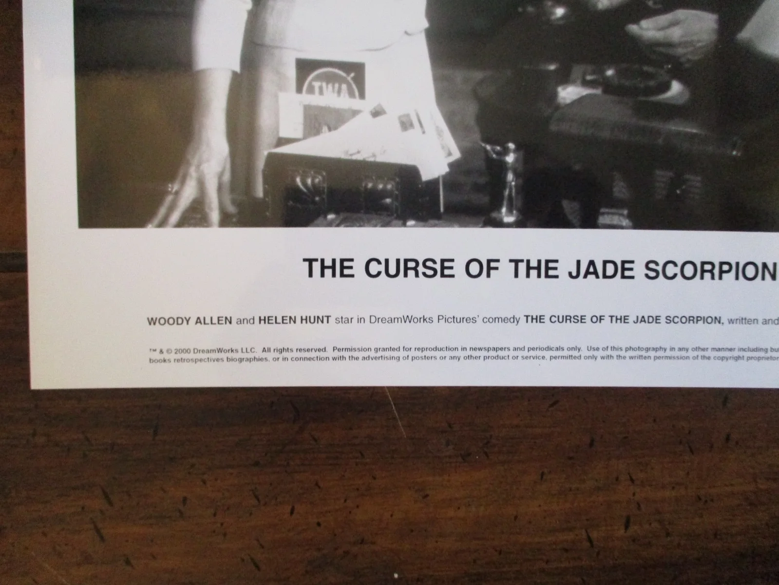 Woody Allen/Helen Hunt(THE CURSE OF THE JADE SCORPION)2001 10 x 8 B & W Photo, изображение 2