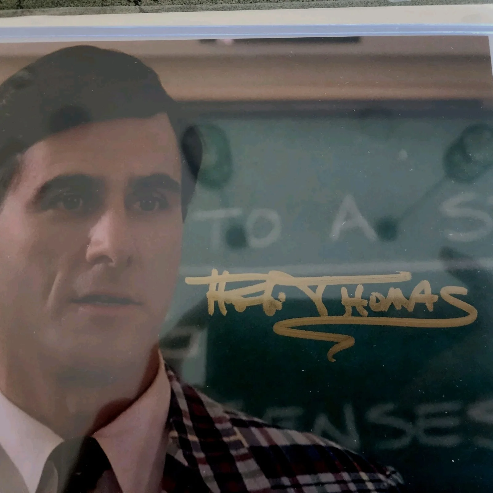 THOMAS ROBINS as Vice Principle Gills - GENUINE SIGNED AUTOGRAPH . JSA Coa, image 2