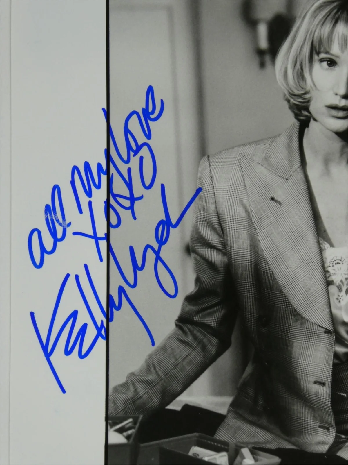 Kelly Lynch — Kelly Lynch Signed B&W 8x10 Promo Photo Virtuosity Autographed, image 2