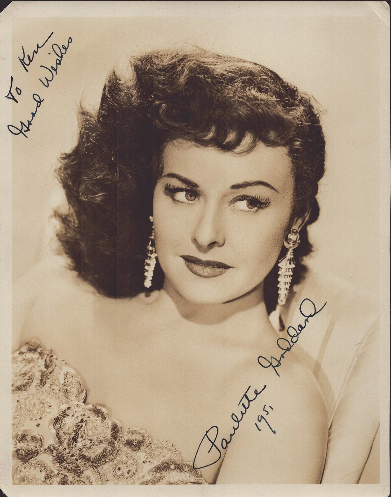 Paulette Goddard — PAULETTE GODDARD - AUTOGRAPHED INSCRIBED PHOTOGRAPH 1951