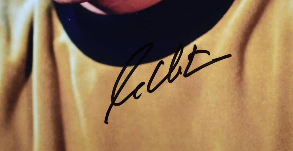William Shatner — William Shatner Autographed Star Trek 16x20 Close Up Photo - Beckett W Hologram, изображение 2
