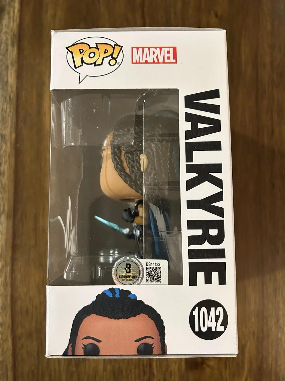 Tessa Thompson — Tessa Thompson ‘Thor: Love And Thunder’ Signed ‘Valkyrie’ Funko Pop Beckett, image 2