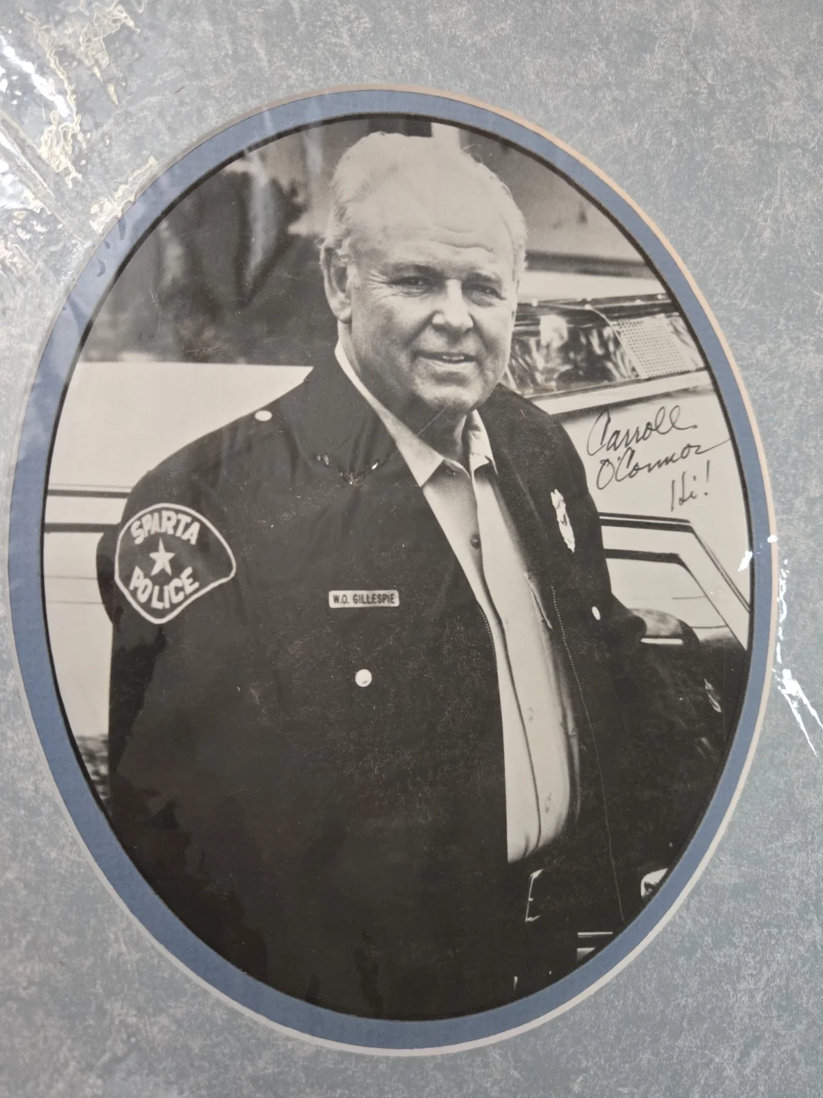 Carroll O’Connor Signed BW Mated Photo, image 2