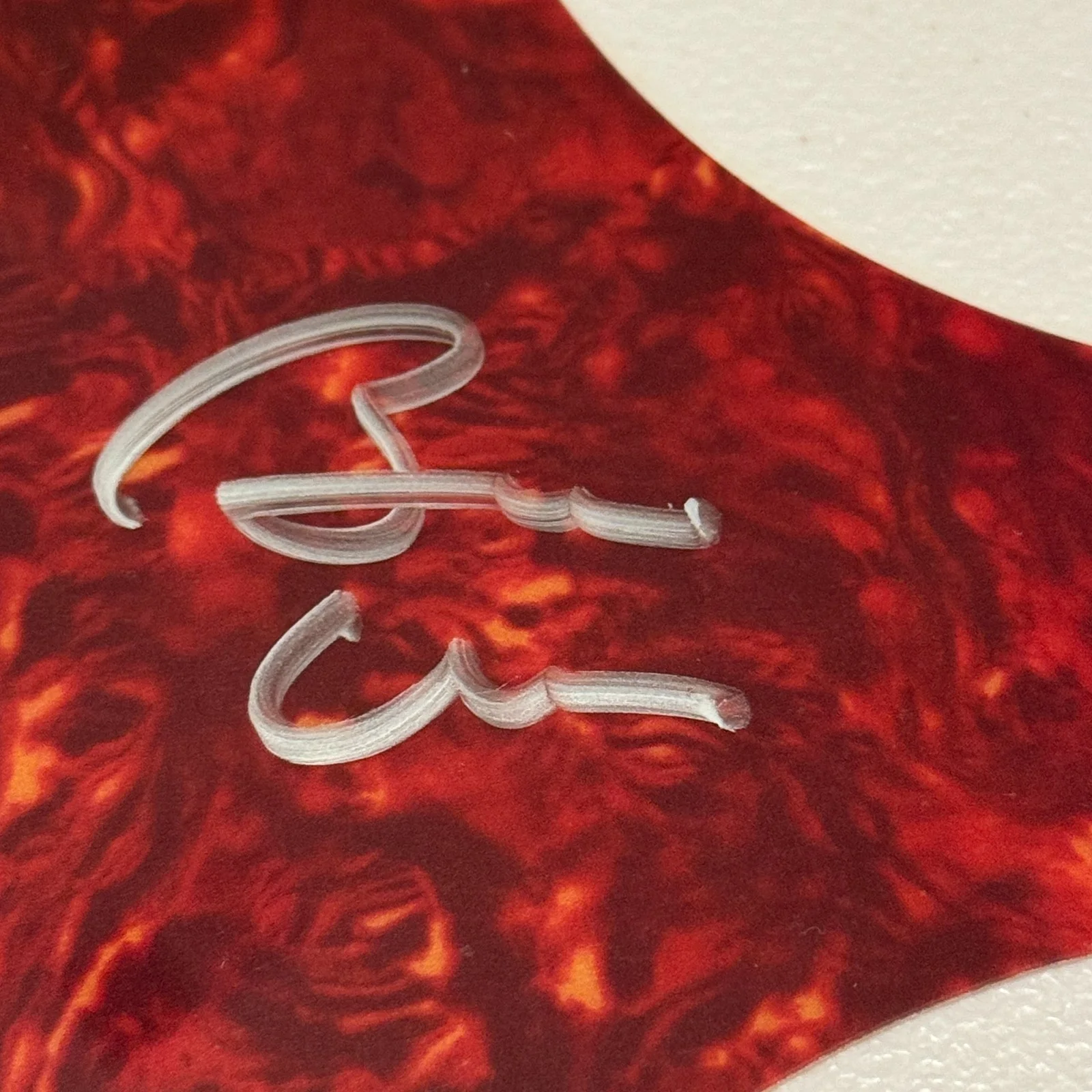 BRIAN WILSON THE BEACH BOYS SIGNED AUTOGRAPHED AUTO GUITAR PICKGUARD W/ COA RARE, изображение 2