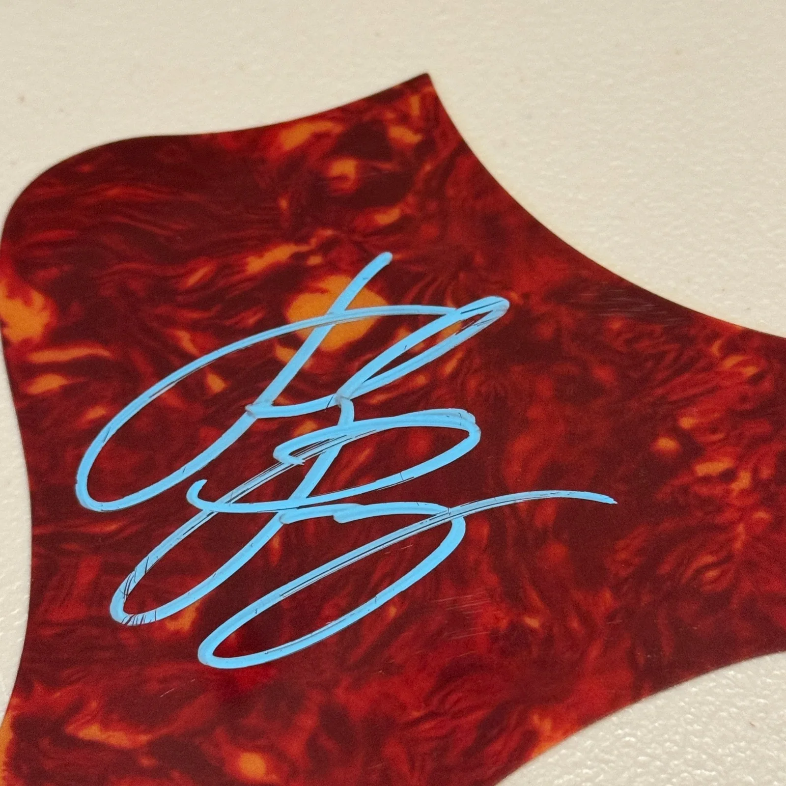 KATY PERRY AUTHENTIC SIGNED AUTOGRAPHED AUTO GUITAR PICKGUARD W/ COA PICK GUARD, image 2