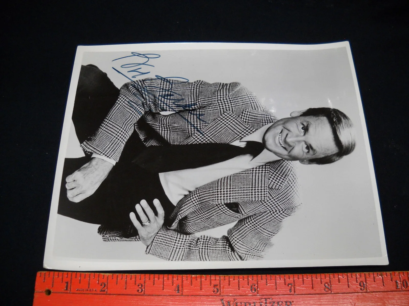 Bob Barker — 8x10 Glossy Publicity Photo Signed Bob Barker w/5 page letter Price Productions, изображение 2