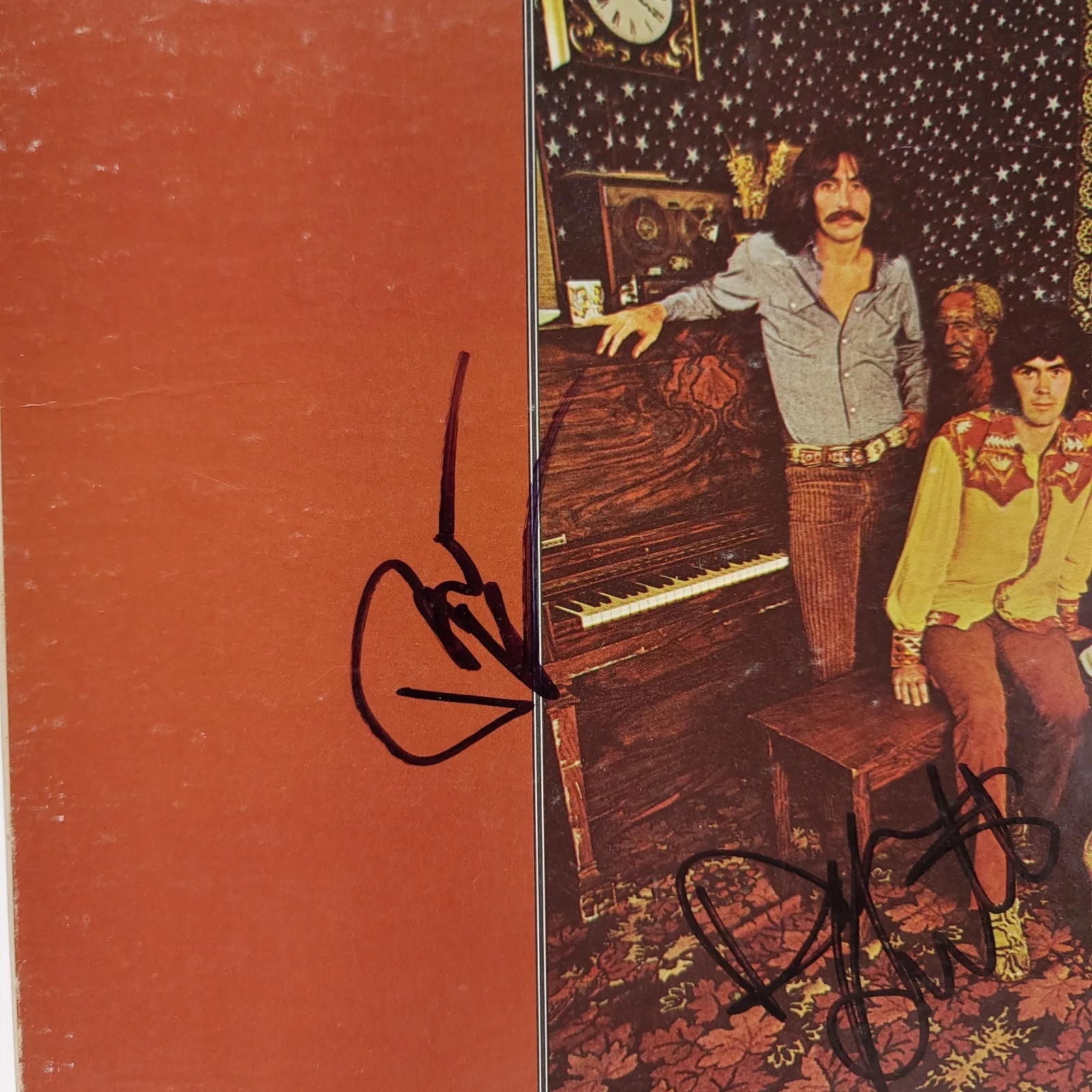 THREE DOG NIGHT Signed Album Vinyl Record "It Ain’t Easy" Band Autograph, изображение 2