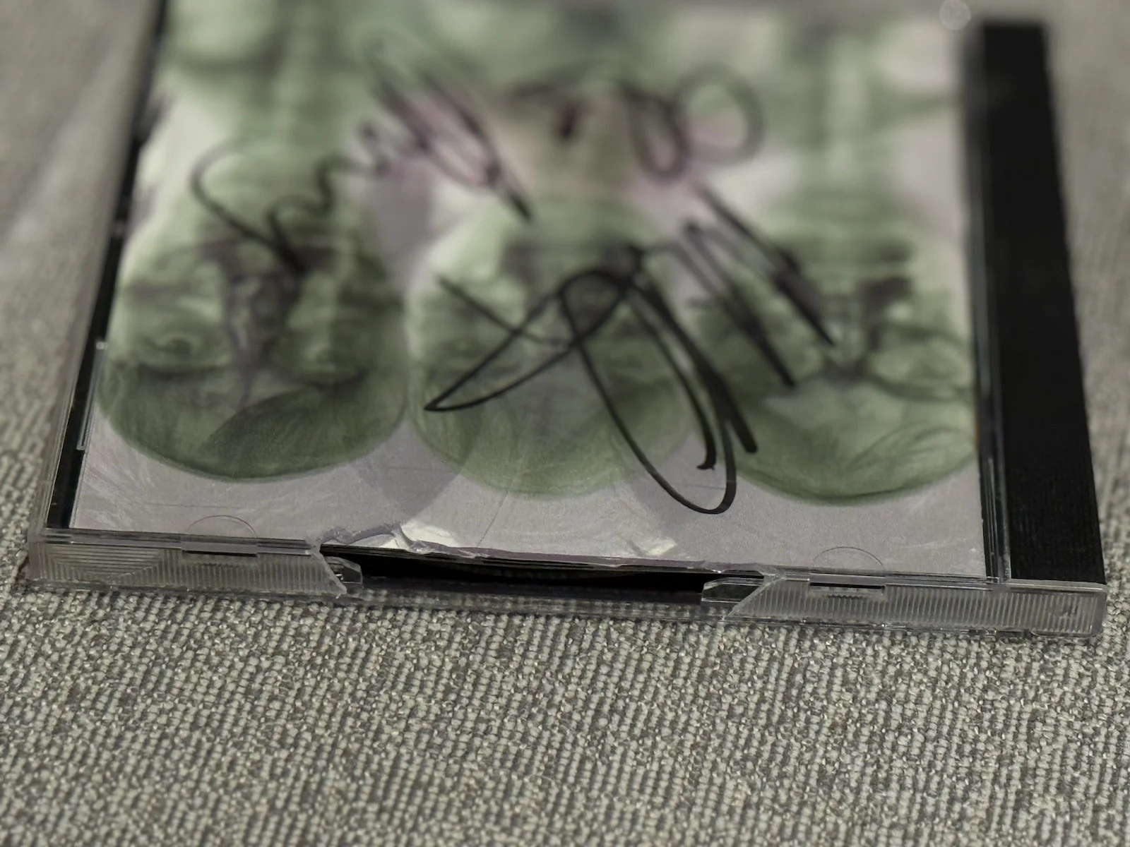 Supergrass **HAND SIGNED** Self Titled CD album ~ AUTOGRAPHED, image 3