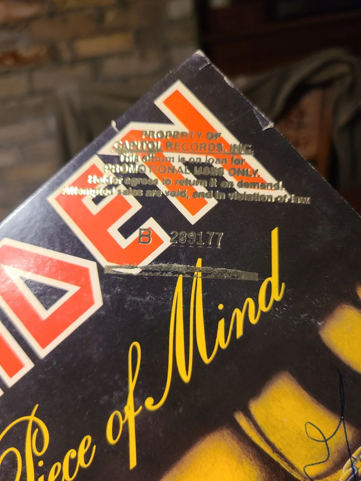 signed iron Maiden piece of mind promo record numbered signed Bruce Dickinson, изображение 4