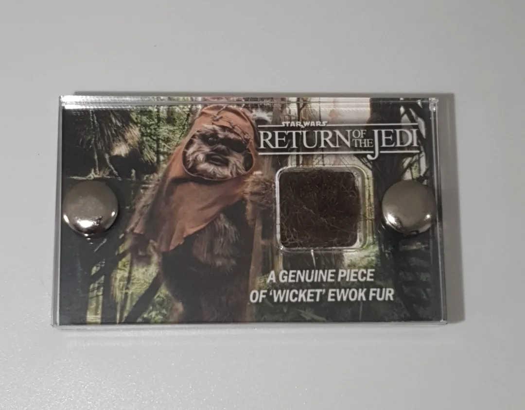 Movie Prop display Star Wars Return of the Jedi Ewok fur prop section with coa, изображение 2