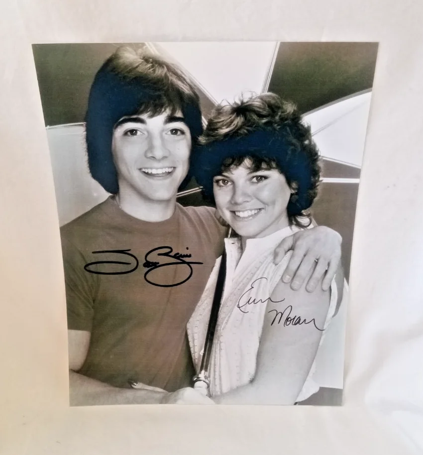 Scott Baio, Erin Moran — Scott Baio & Erin Moran Signed Autograph 7x9 Photo - Joanie Loves Chachi