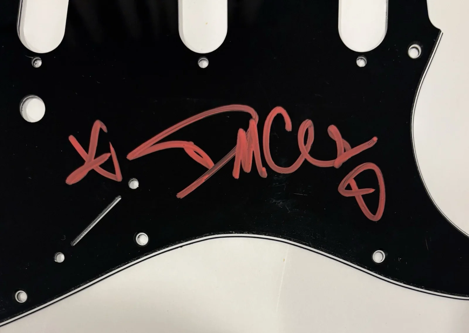 DMC Darryl McDaniels Autographed/Signed RUN DMC Guitar Pick Guard Exact Proof!, image 2