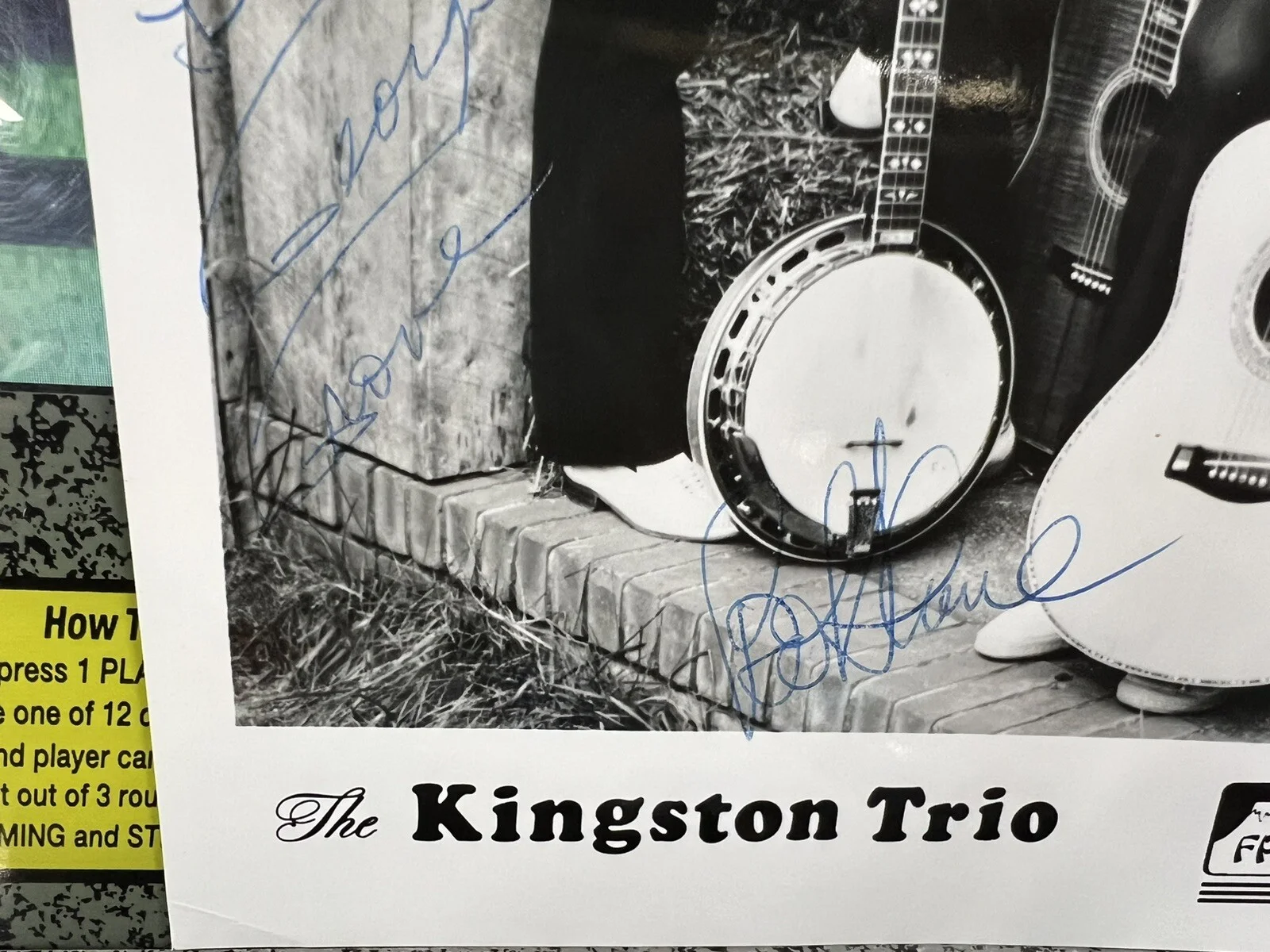 The Kingston Trio Signed Autographed 8x10 Photograph Personalized Mike Sadek, изображение 3