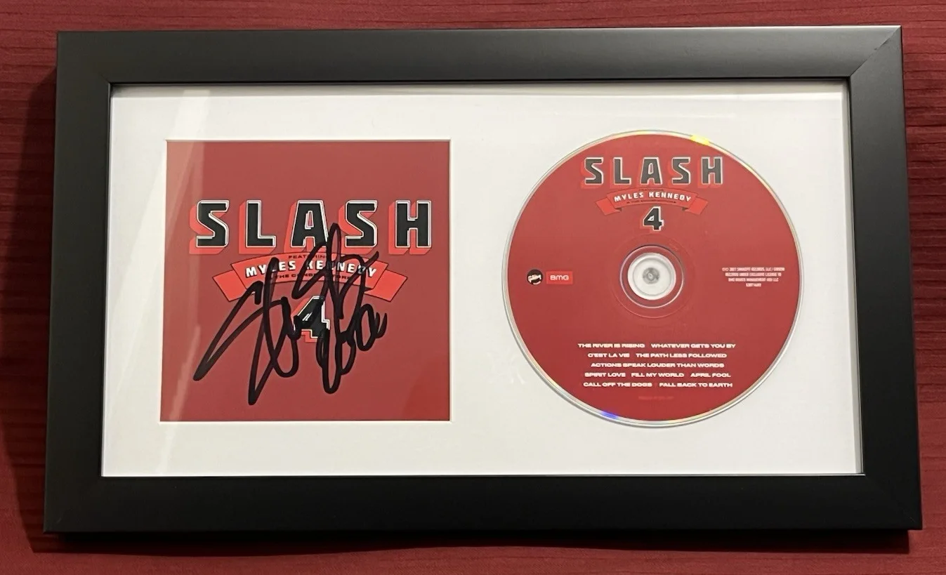 SLASH SIGNED & FRAMED 4 FEAT MYLES KENNEDY CD DISPLAY AUTO COA GUNS N ROSES A, image 2