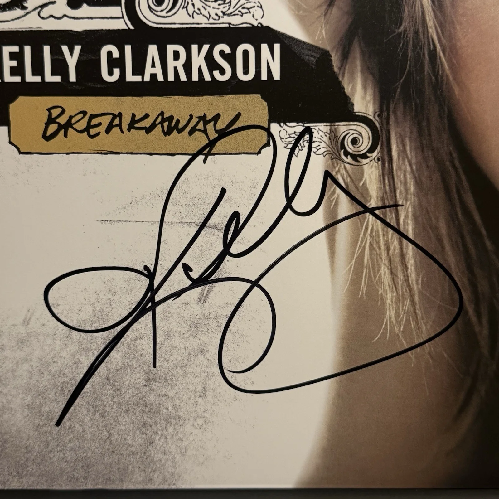 Kelly Clarkson Signed Breakaway Vinyl Autographed Album Rare JSA COA, изображение 3