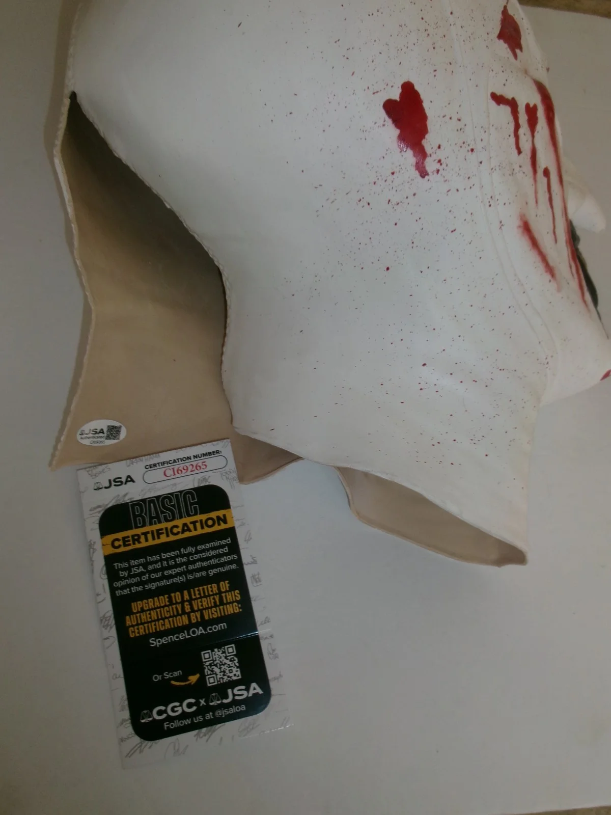 David Howard Thornton — David Howard Thornton Terrifier Art The Clown SIGNED Bloody Mask w clown JSA CER, image 4
