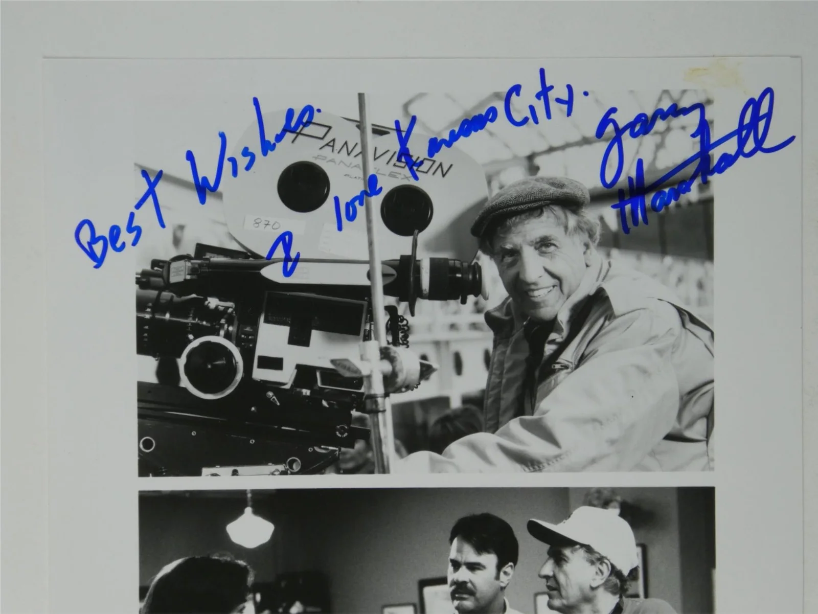 Garry Marshall — Garry Marshall Signed B&W 8x10 Promo Photo Exit To Eden Autographed, image 2