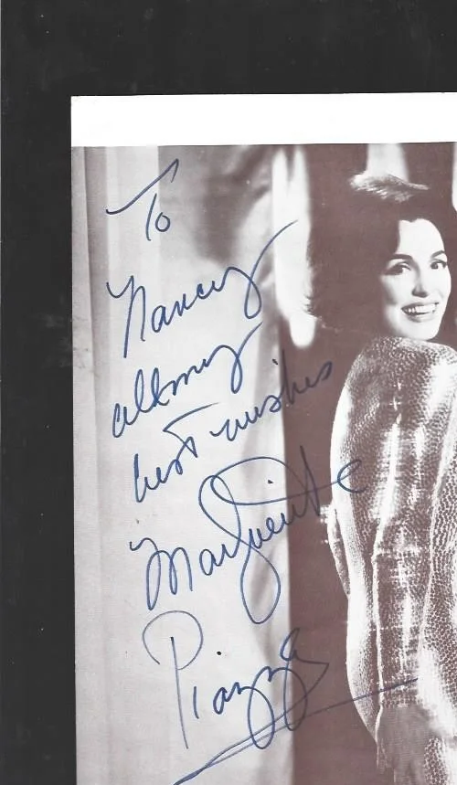 Hand Signed 8 x 10 photo Marguerite Piazza American soprano and entertainer, изображение 2