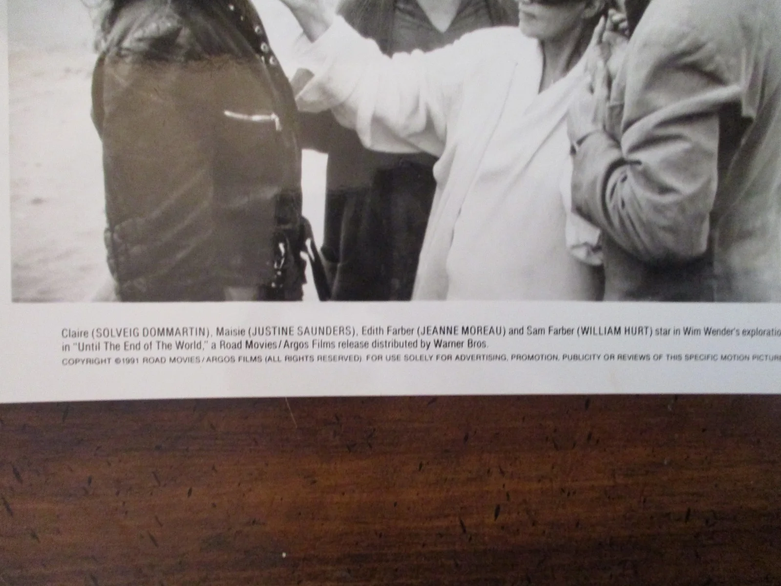 Jeanne Moreau/Justine Saunders/Solveig Dommartin(UNTIL THE END OF WORLD)91 Photo, изображение 3