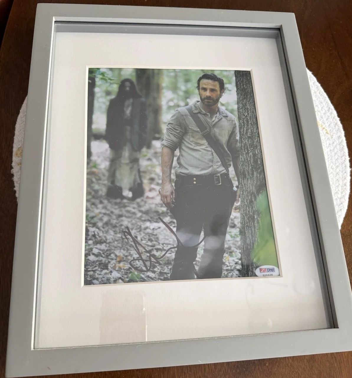 Andrew Lincoln — AMC THE WALKING DEAD Rick Grimes Framed 8x10 Print SIGNED by ANDREW LINCOLN PSA