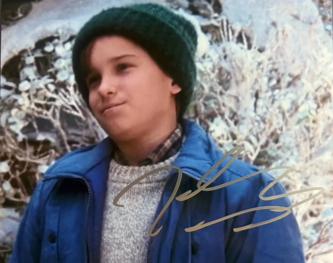 Johnny Galecki — JOHNNY GALECKI SIGNED 8x10 PHOTO CHRISTMAS VACATION AUTHENTIC AUTOGRAPH COA