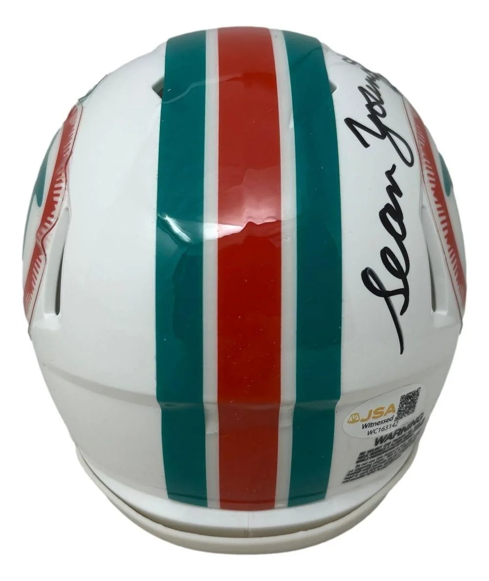 Sean Young / Lt. Lois Einhorn / Ray Finkle — Sean Young Signed Ace Ventura Miami Dolphins Mini Helmet Inscribd Ray Finkle JSA, изображение 2
