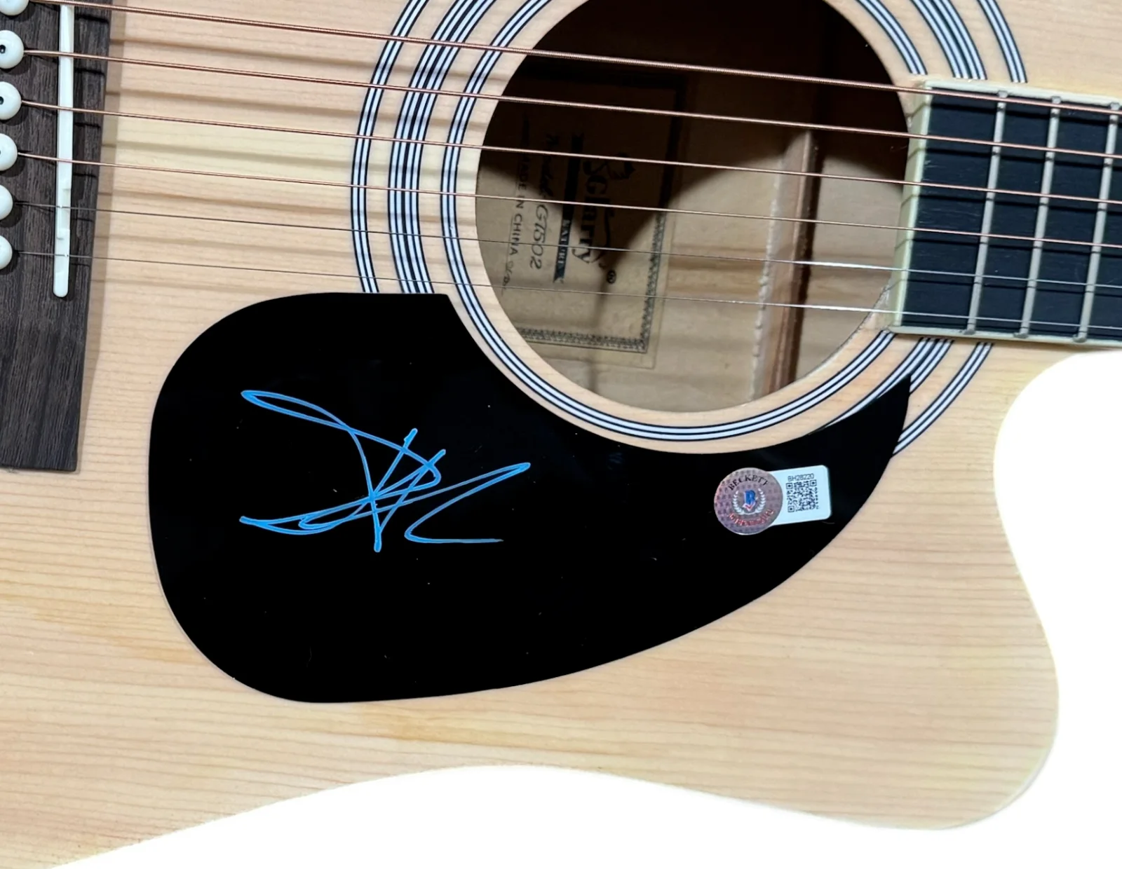 Damiano David MANESKIN Signed Autograph Full Size Acoustic Guitar Beckett COA, изображение 3