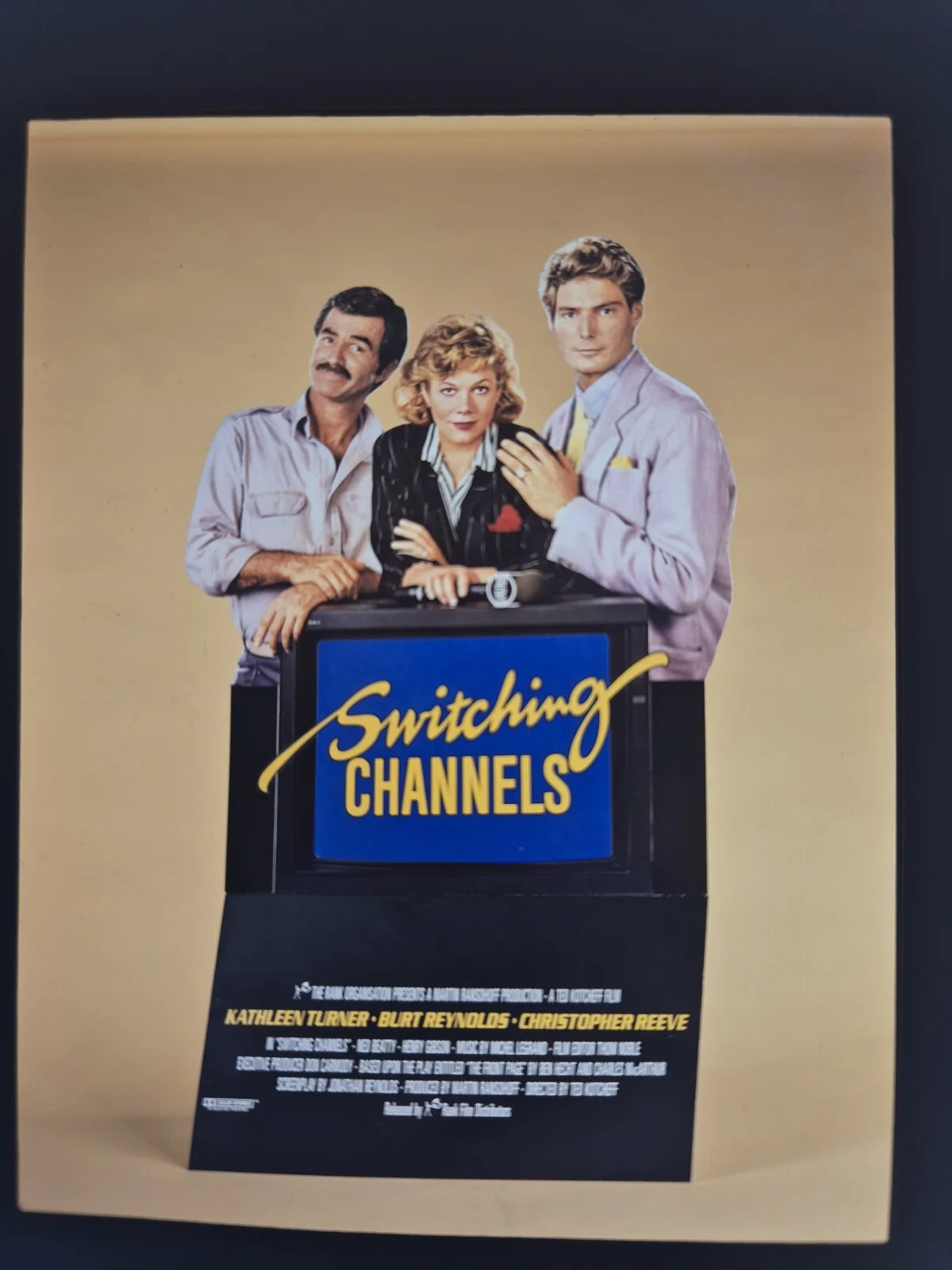 Switching Channels Film Cell Transparency Mounted 18cm x 15cm Rare 1988, image 2