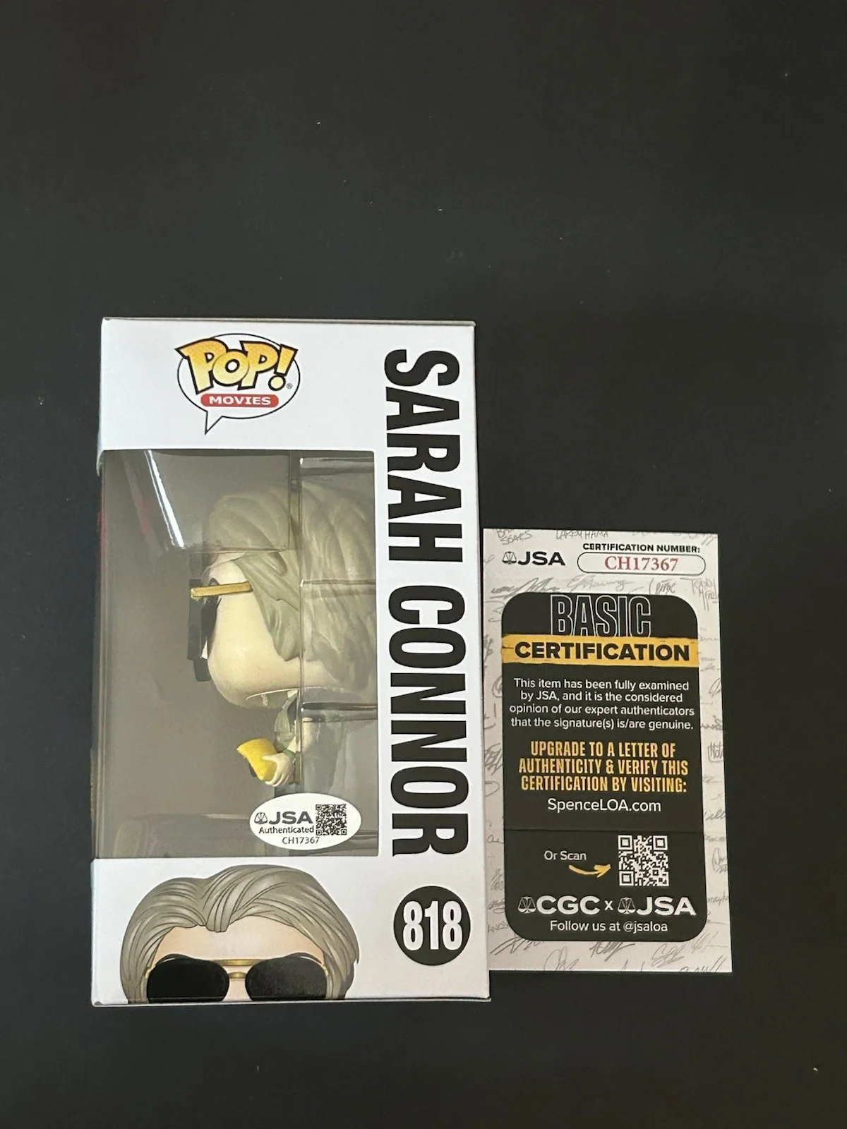 Linda Hamilton — LINDA HAMILTON SIGNED TERMINATOR SARAH CONNOR CHASE FUNKO POP - JSA COA, image 2