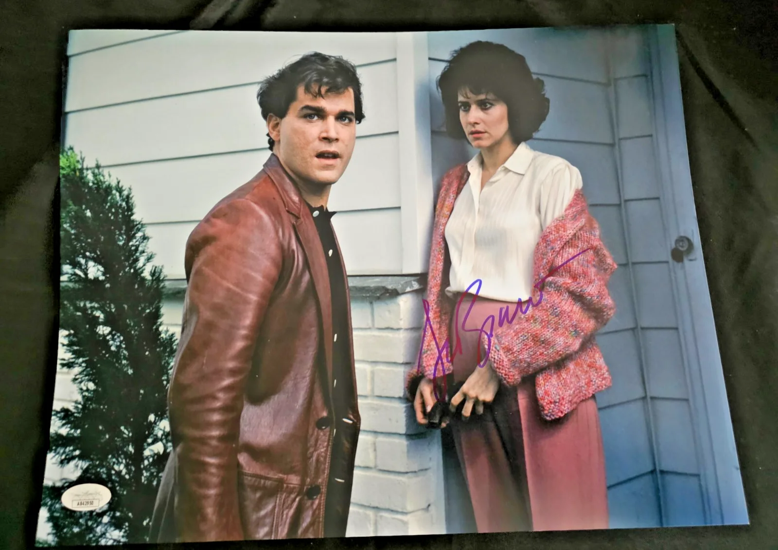 Chazz Palminteri — Lorraine Bracco Signed 11x14 PHOTO autograph JSA COA The Sopranos Goodfellas
