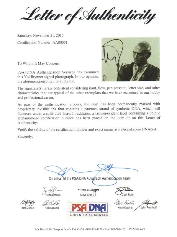 YUL BRYNNER SIGNED AUTOGRAPHED 8x10 PHOTO THE KING AND I VERY RARE PSA/DNA, изображение 2