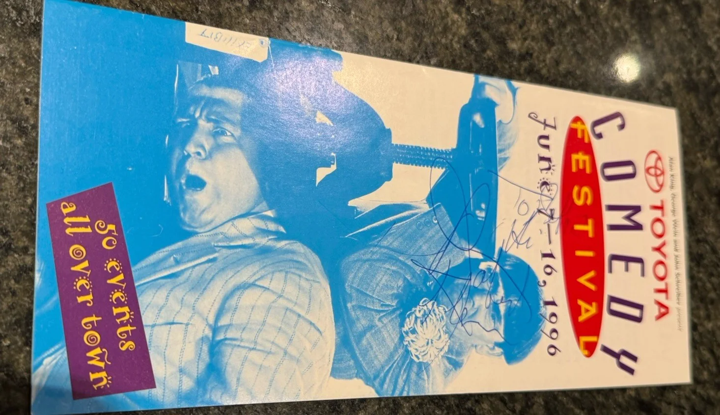 A Three Stooges Tribute Comedy Festival Flyer Signed by Host Robert Klein 1996, изображение 2